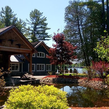 Patterson-Kaye Resort And Spa ブレイスブリッジ エクステリア 写真