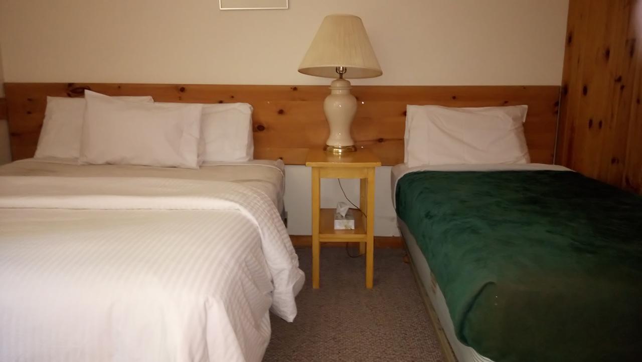 Patterson-Kaye Resort And Spa ブレイスブリッジ エクステリア 写真